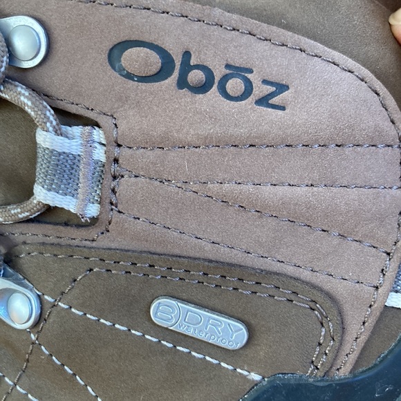 Óboz waterproof hiking boots. Size 8   Walnut color - Picture 5 of 10